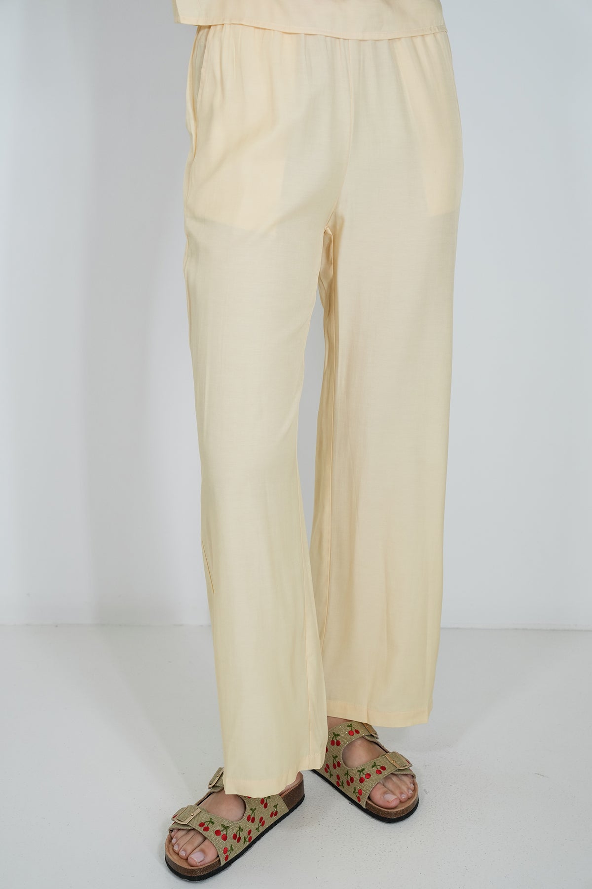 Butter Yellow Minki Pant