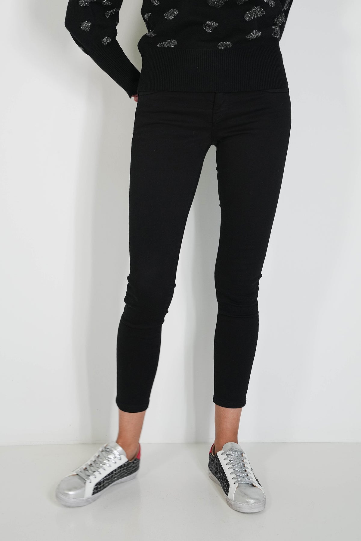 Black Skinny Jean
