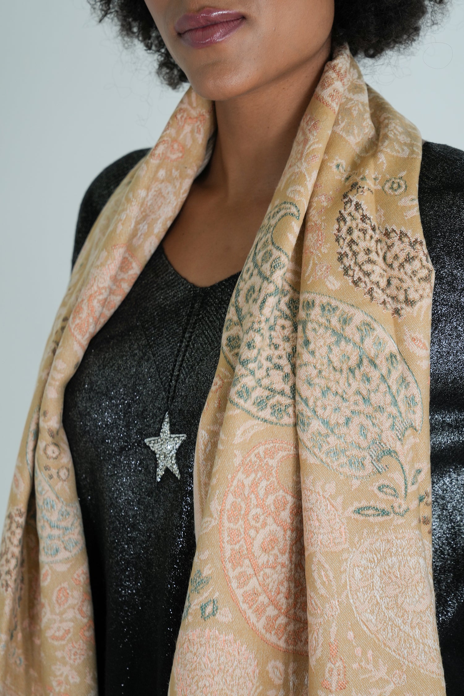 Cream Shakira Scarf