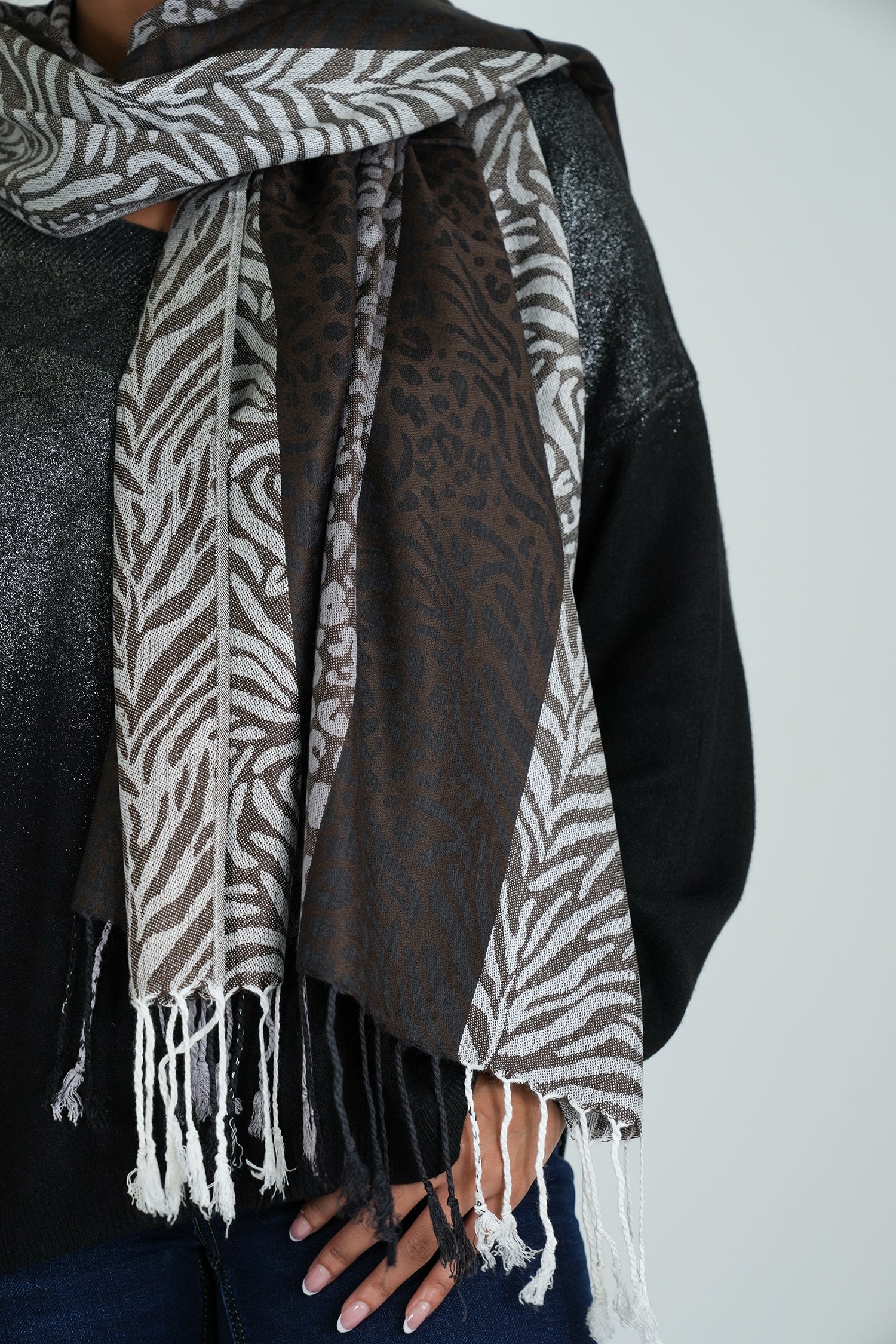 Black Leopard Linda Scarf