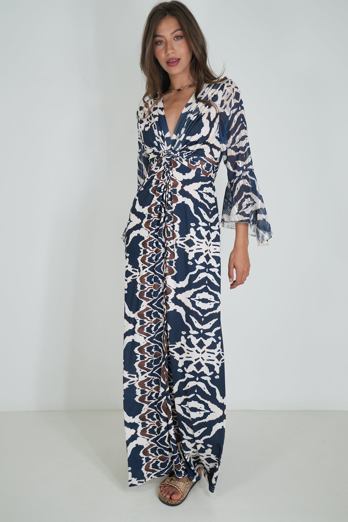 Navy and Cream Knot Dress With Sleeves