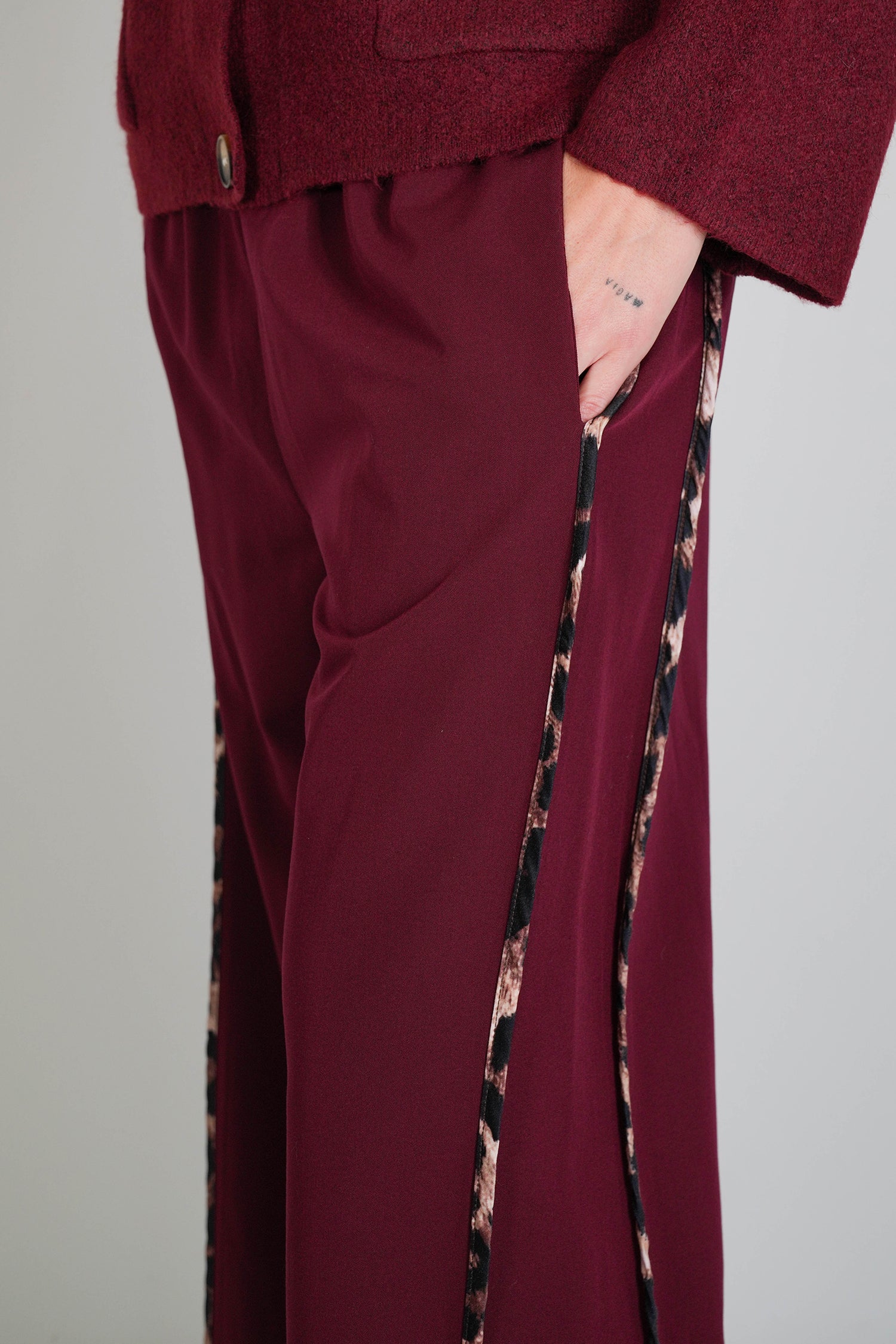 Burgundy Leopard Trim Pant
