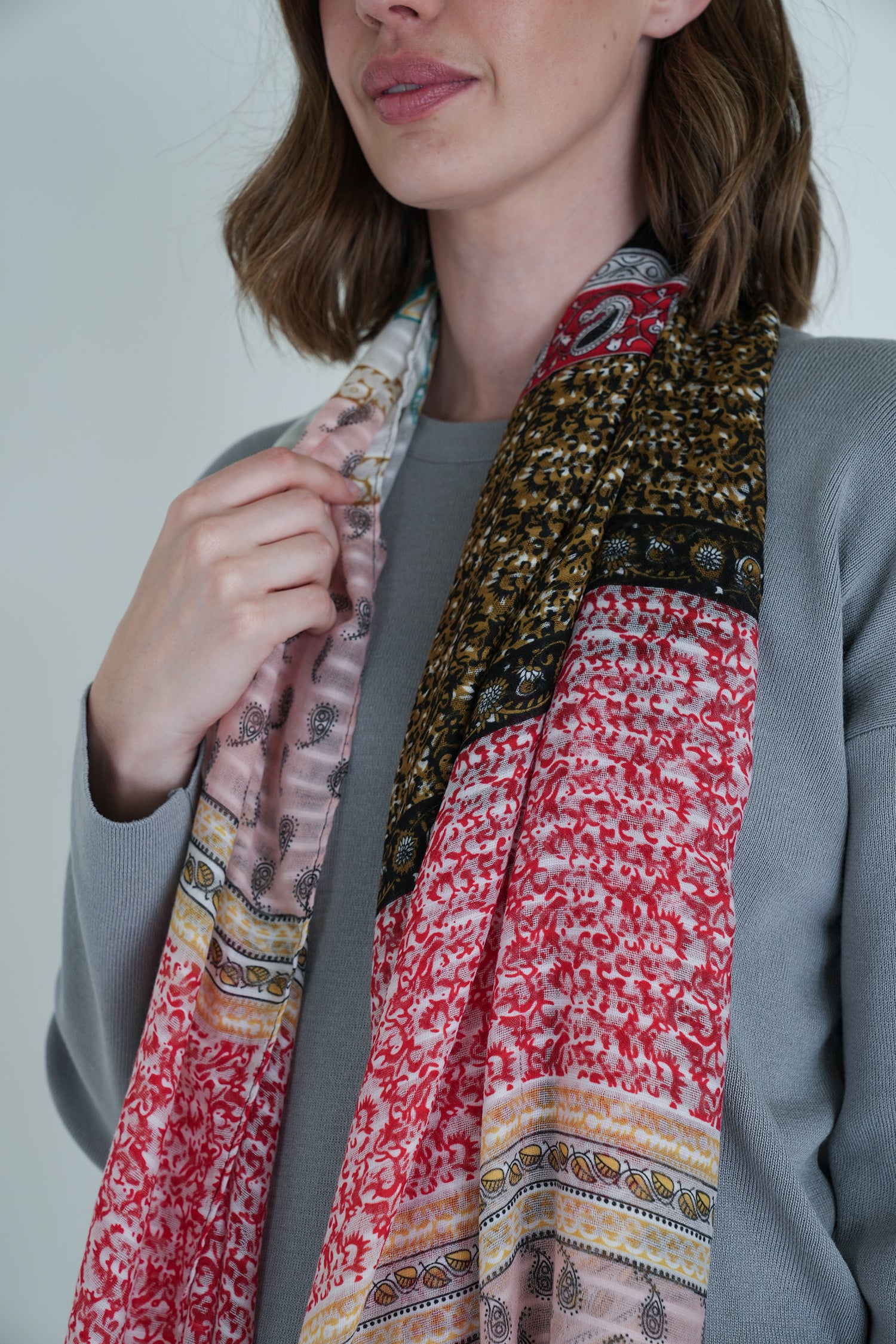 Red/Black Nicole Scarf