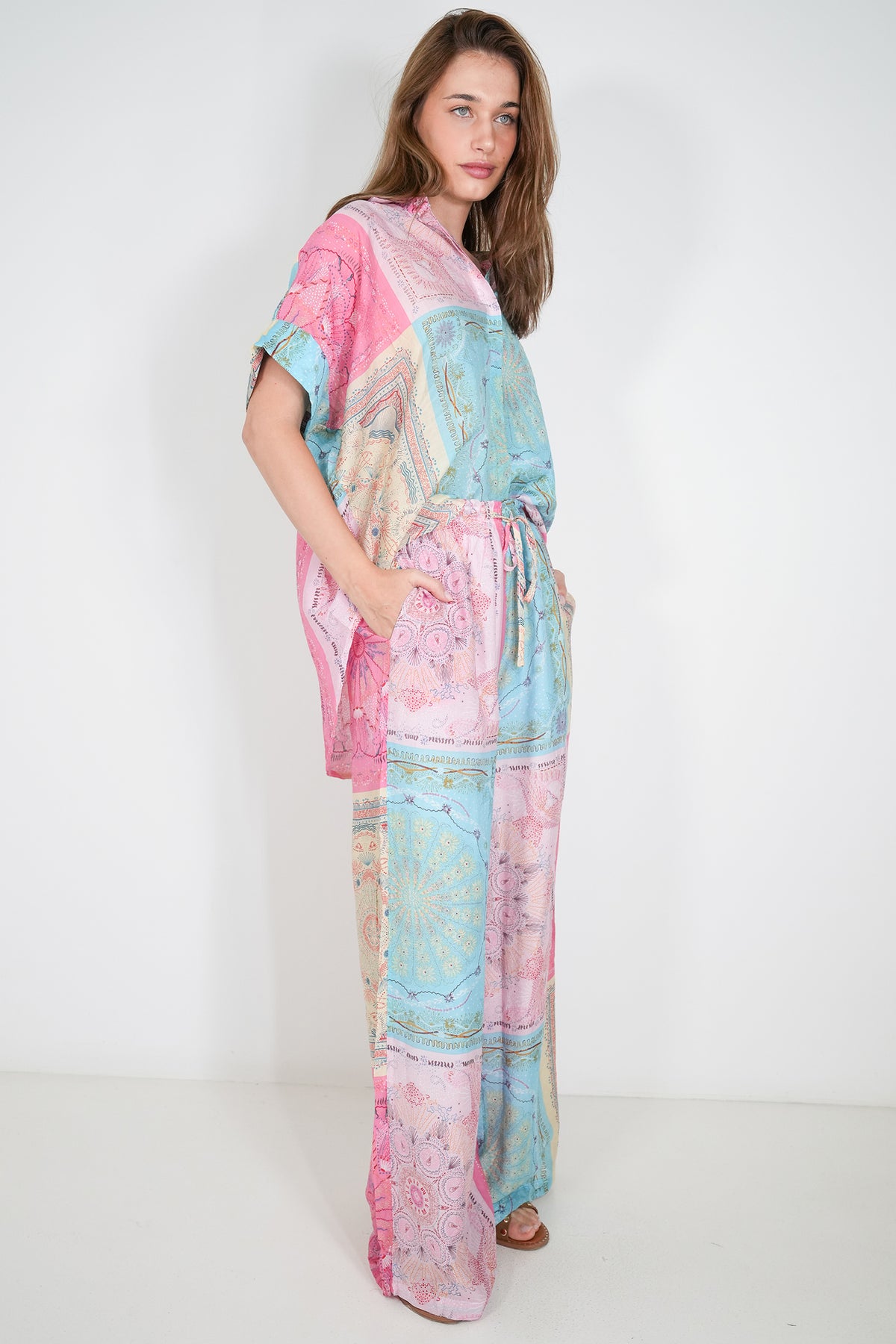 Pink and Turquoise Print Pant