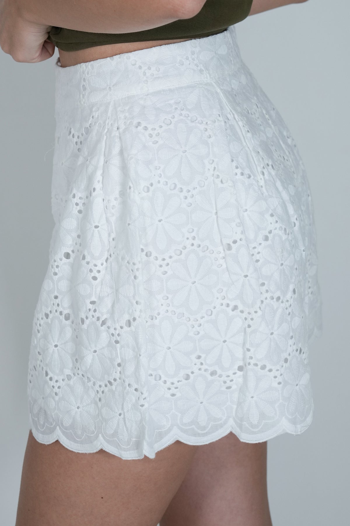 White Anglaise Shorts