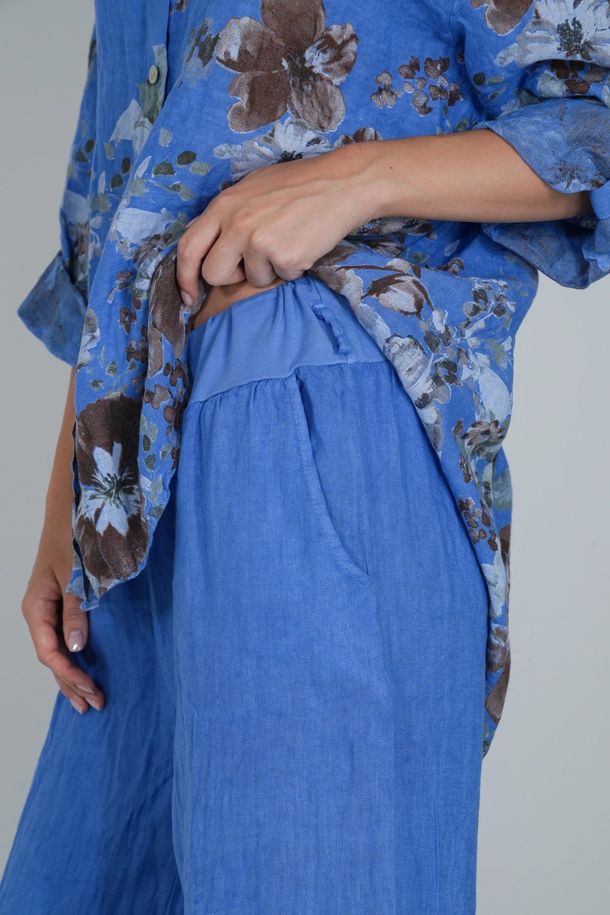 Cobalt Wide Leg Linen Pant