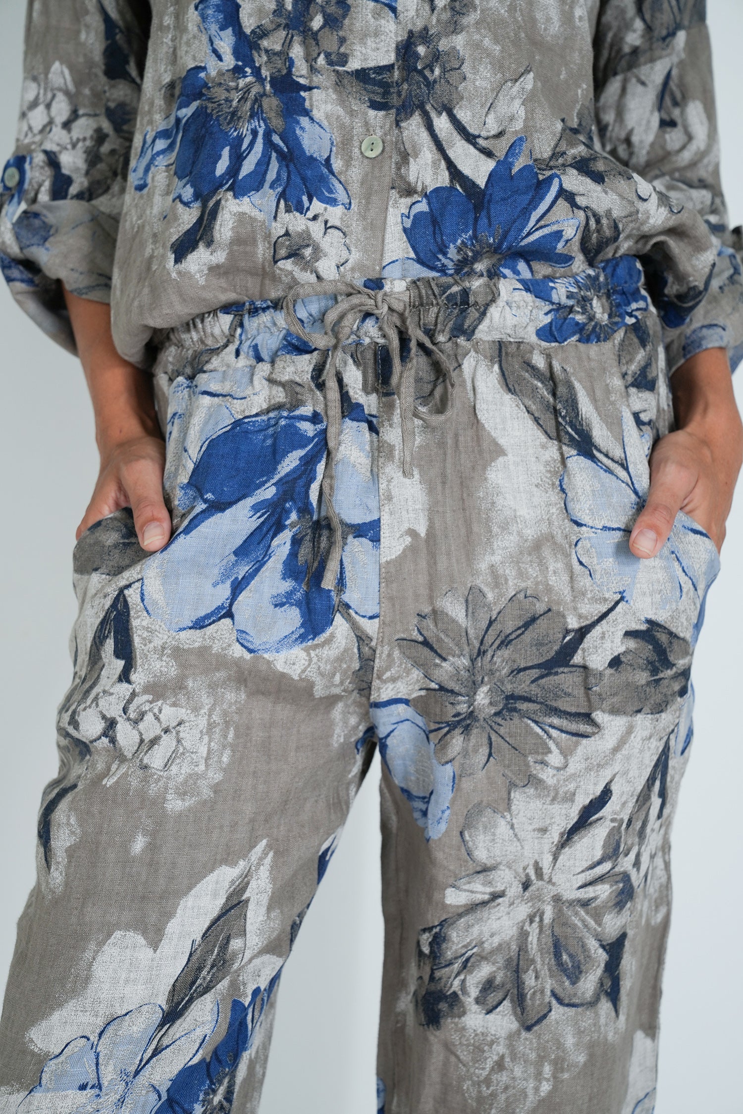 Taupe Delphine Linen Pant