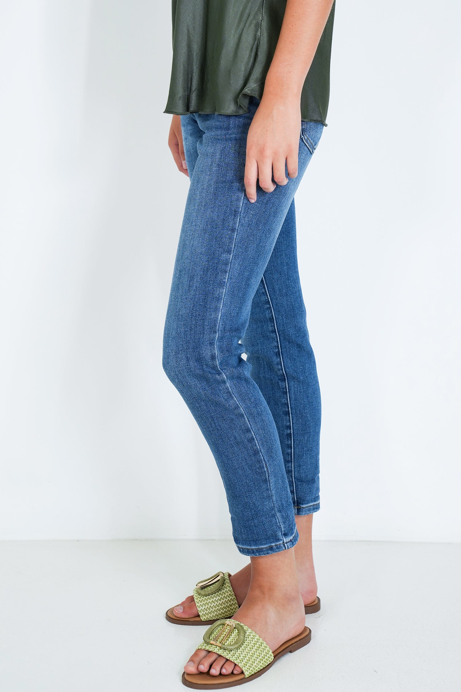 Slim Boyfriend Jean