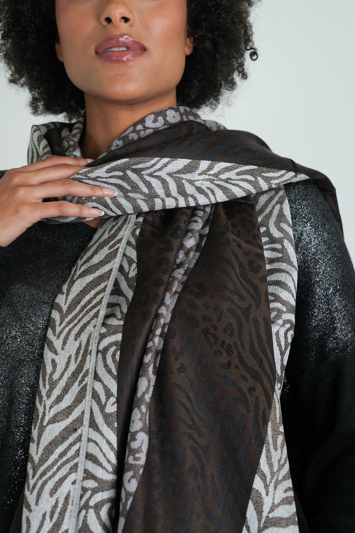 Black Leopard Linda Scarf