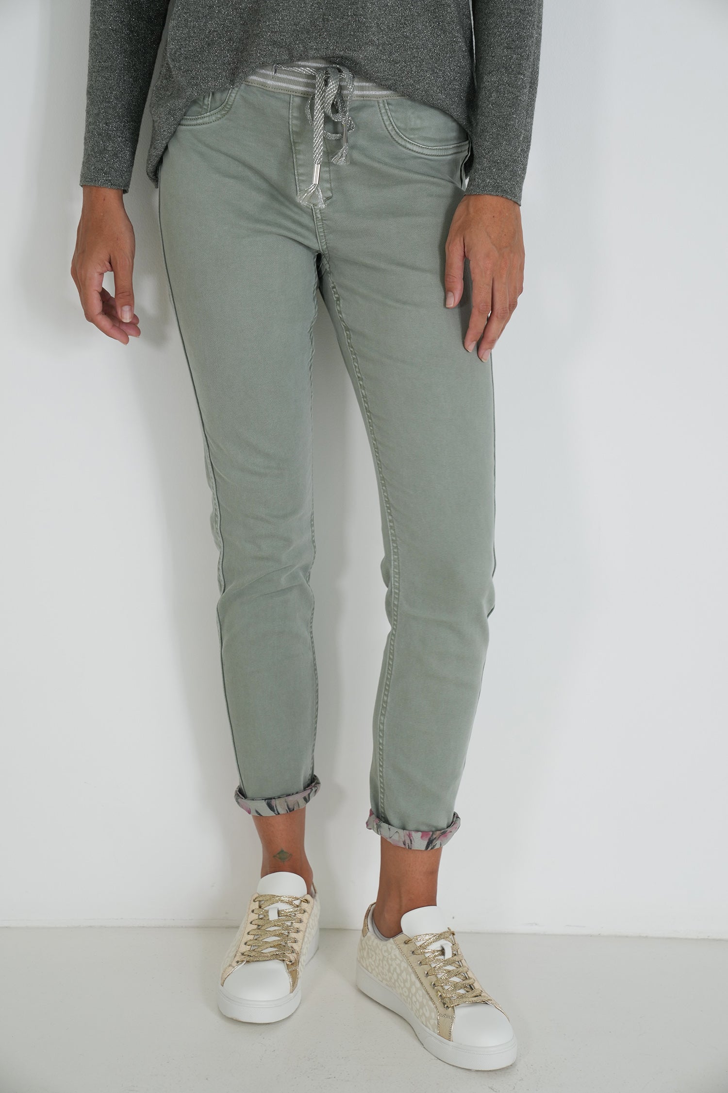 Olive Hibiscus Reversible Jean