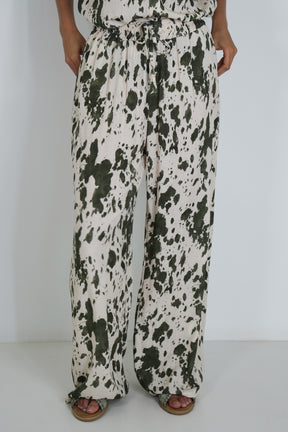 Olive Splash Print Pant