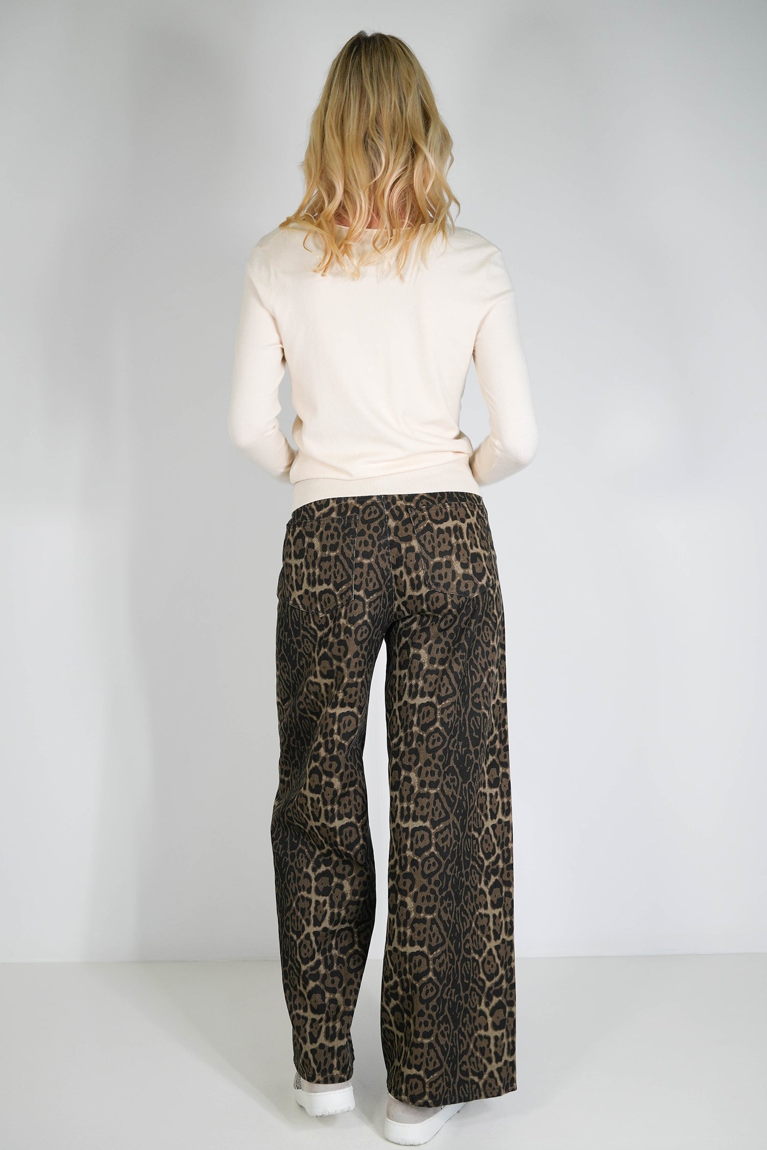 Winter Leopard Jean