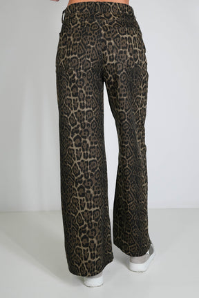 Winter Leopard Jean