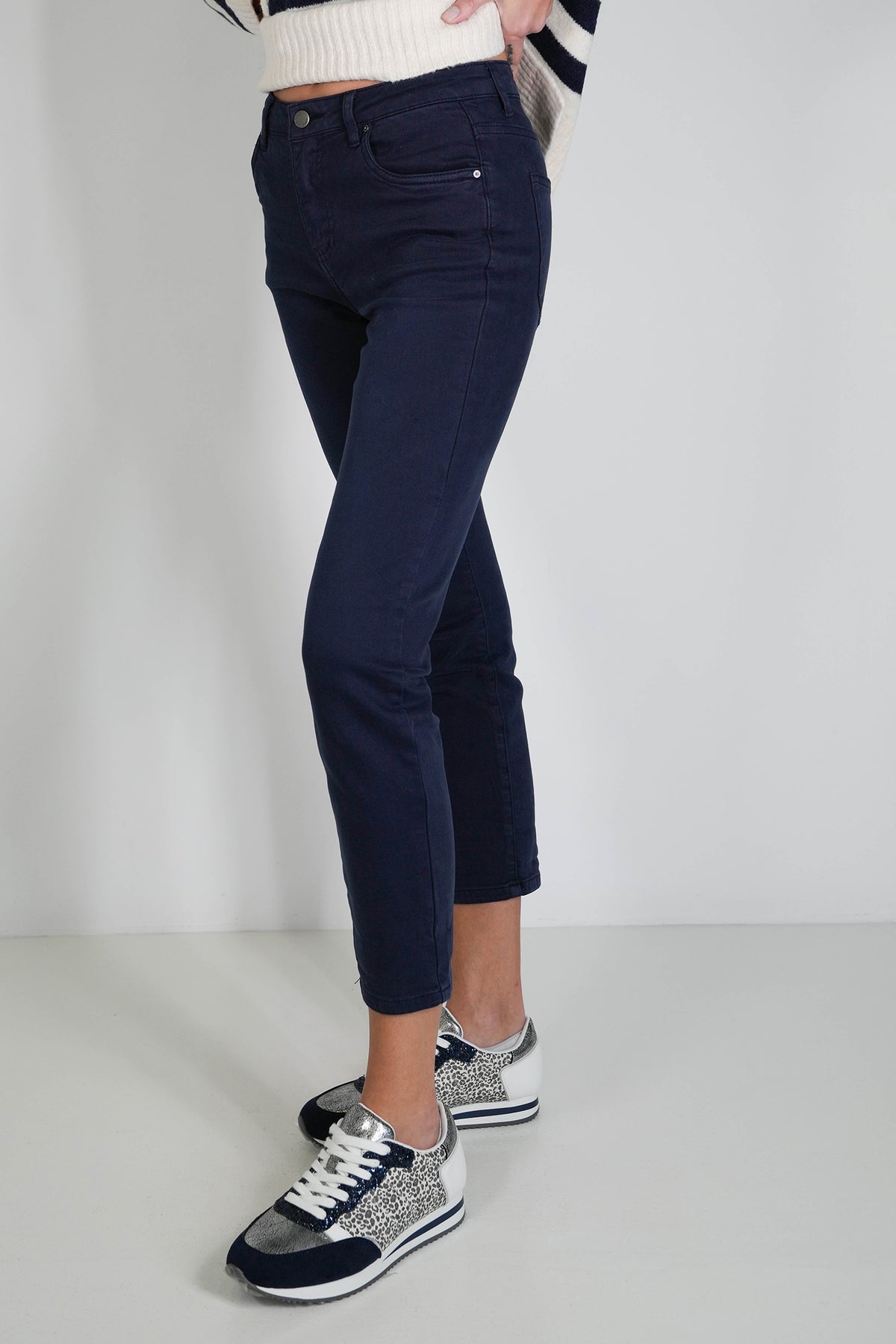Navy Jean