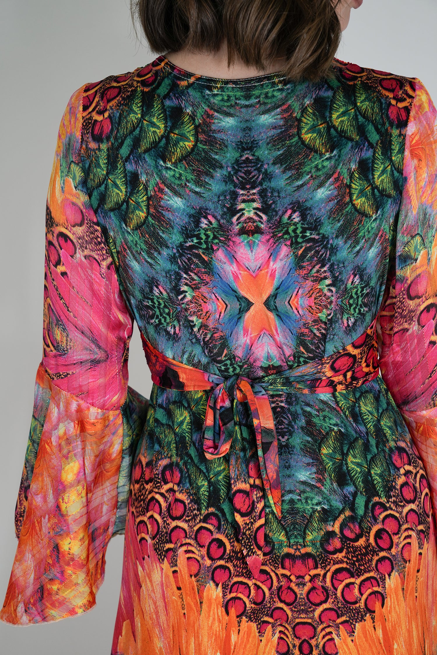 Multicolour Knot Dress With Sleeves