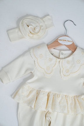 Cream Frilly Grower Set