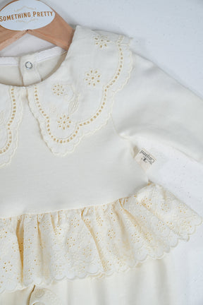 Cream Frilly Grower Set