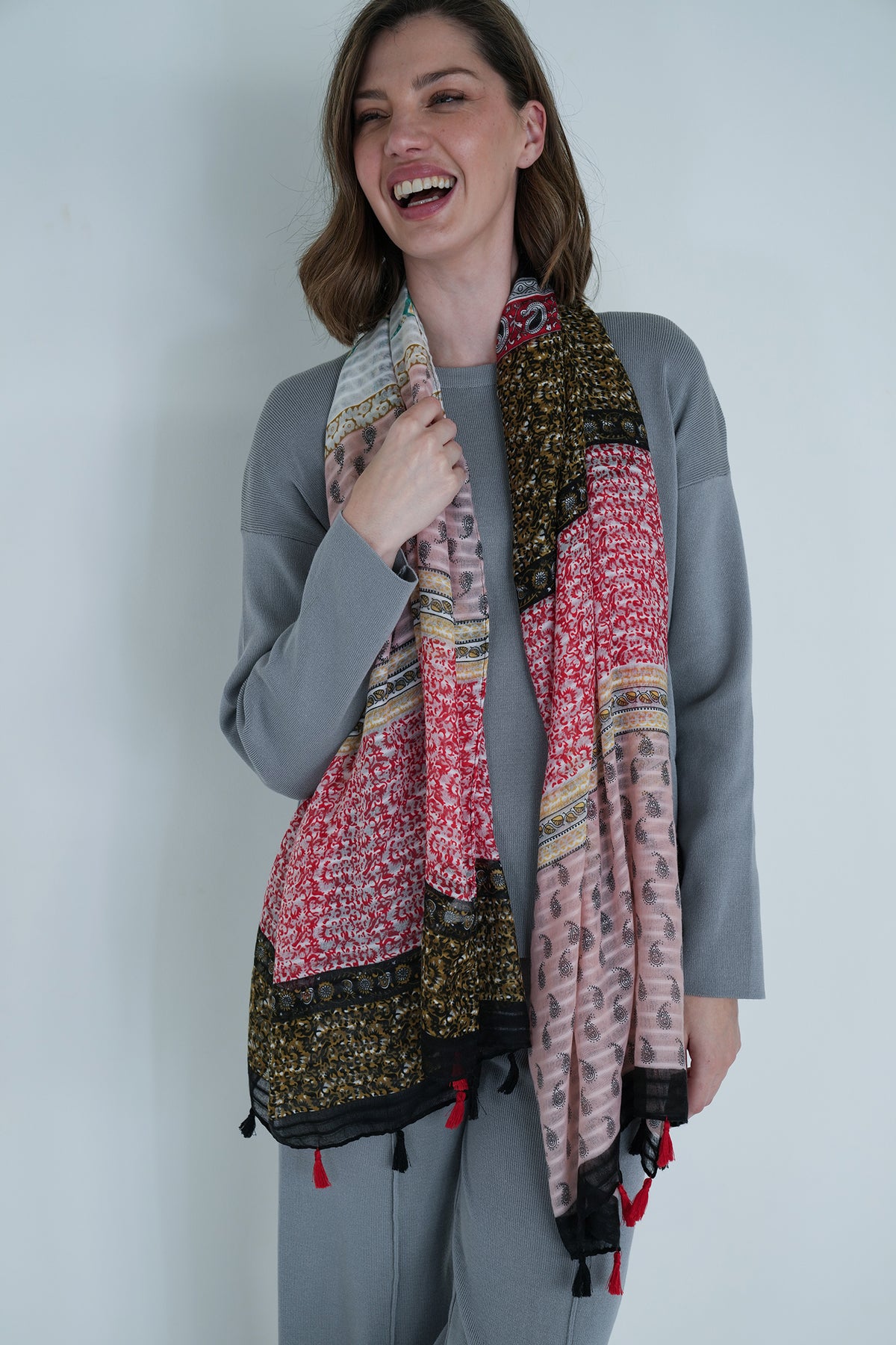 Red/Black Nicole Scarf