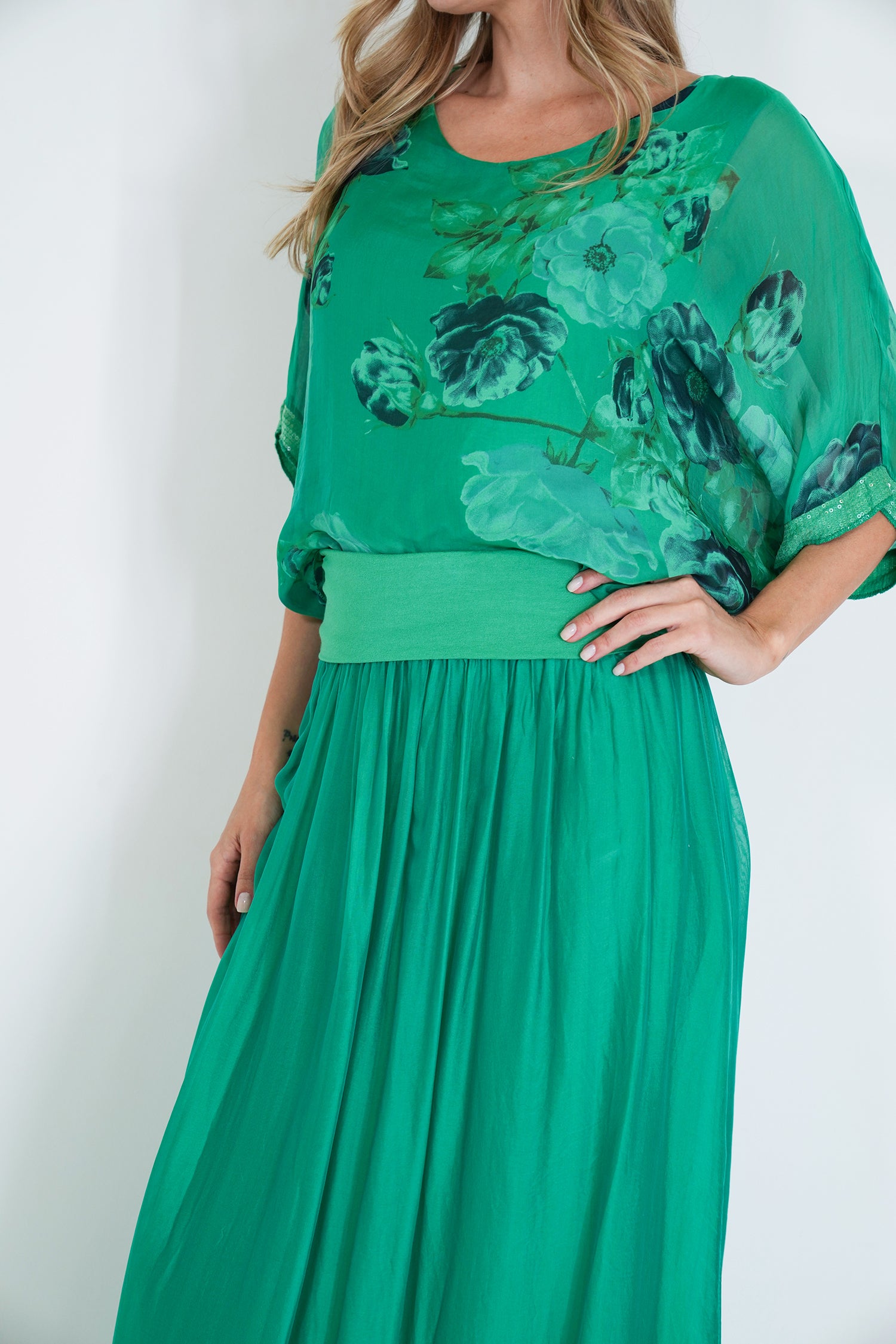 Green Floral Sequin Silk Poncho