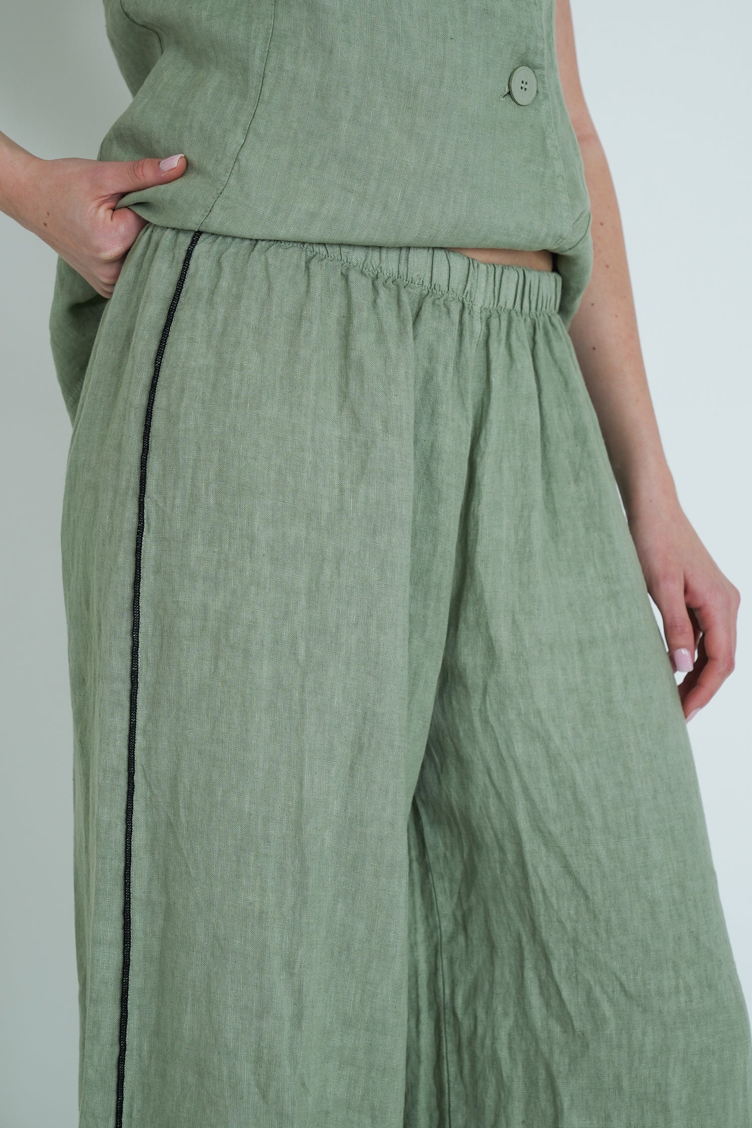 Olive Stella Linen Pant