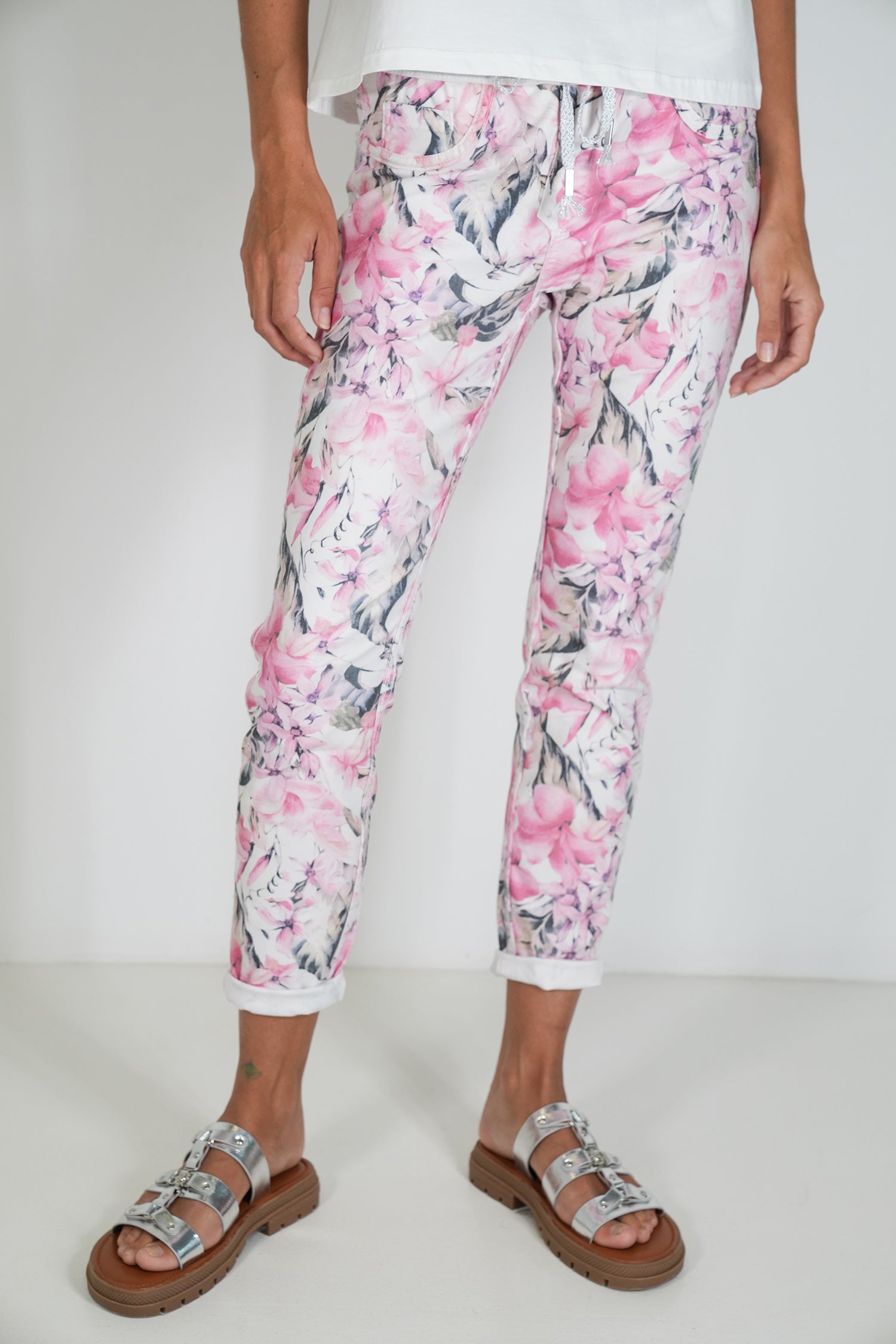 White Hibiscus Reversible Jean