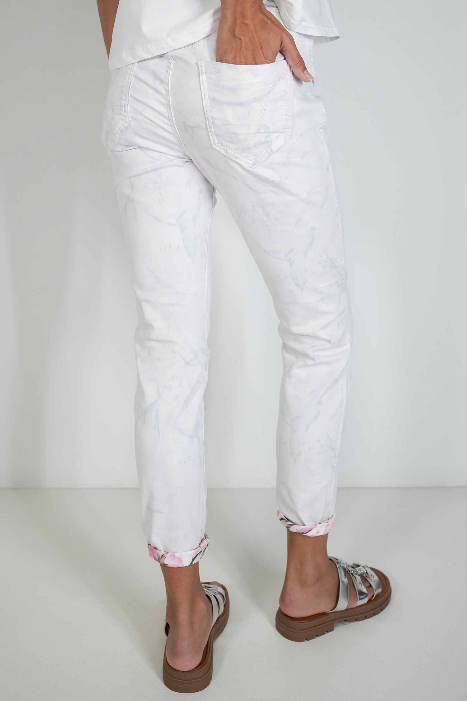 White Hibiscus Reversible Jean