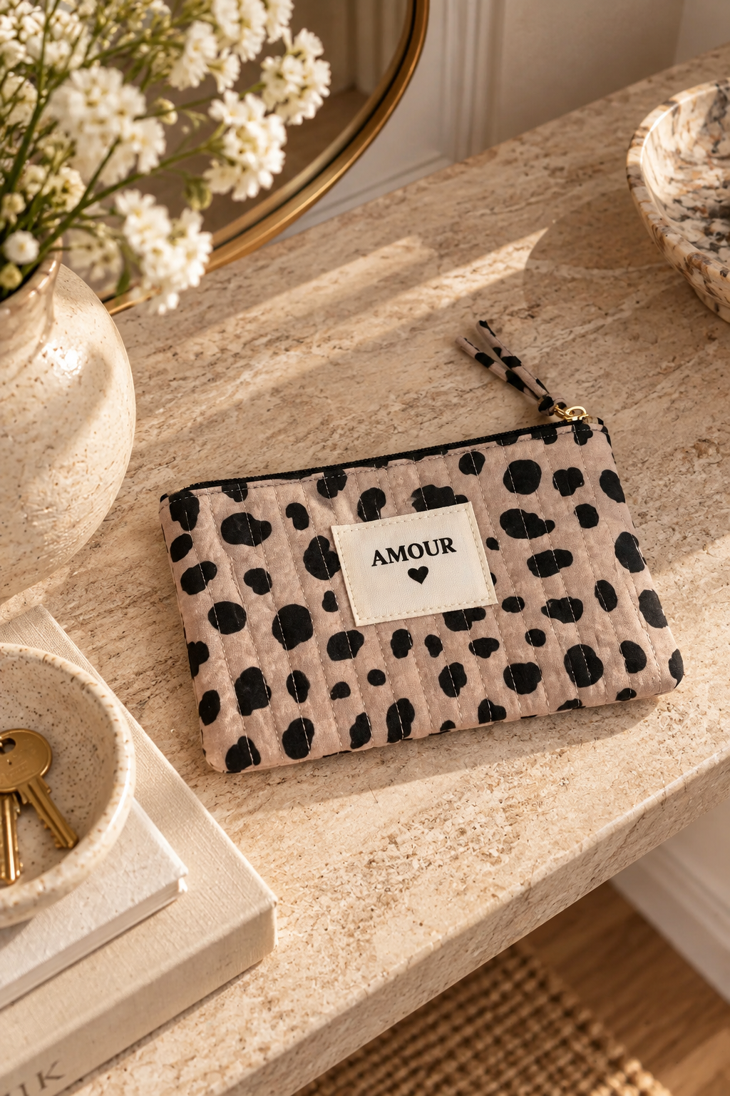 Animal Amour Zip Bag