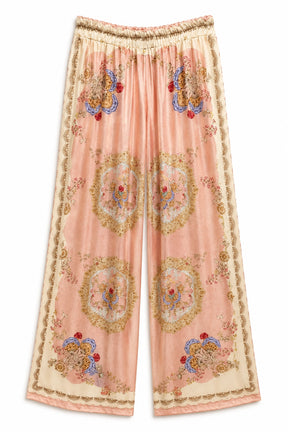 blush_amelia_pant_campaign_somethingpretty
