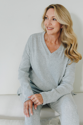 poppy_divine_grey_pj_set_somethingpretty1